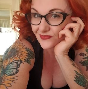 Meet your Posher, Rebekah